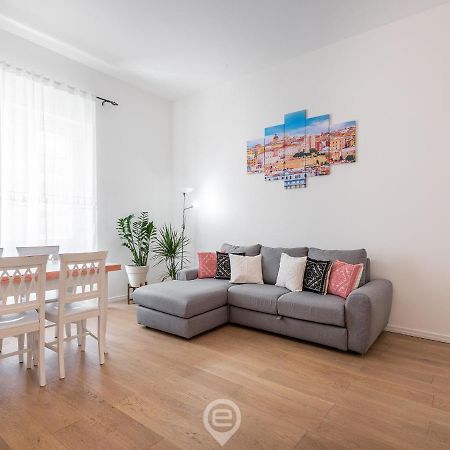 La Finestra Sul Corso Daire Cagliari Dış mekan fotoğraf