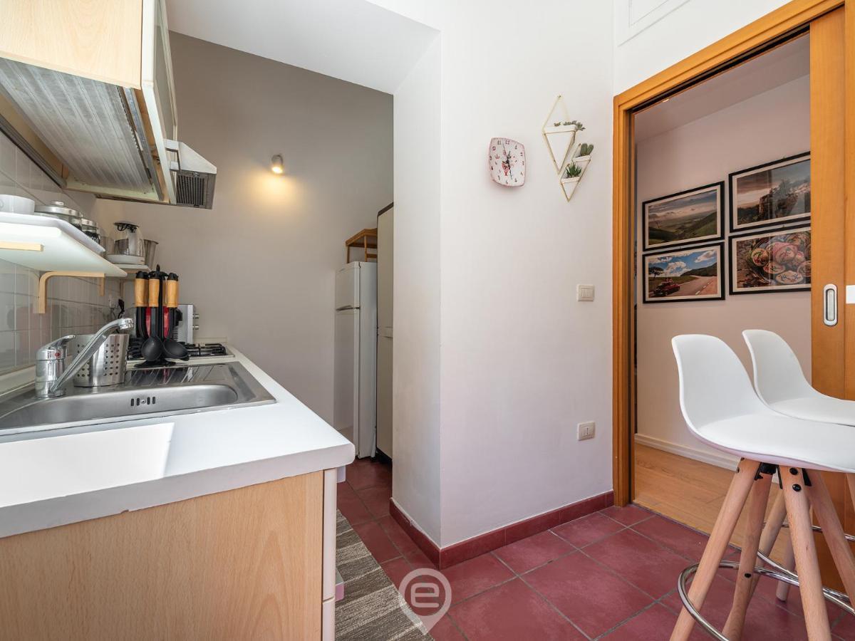 La Finestra Sul Corso Daire Cagliari Dış mekan fotoğraf